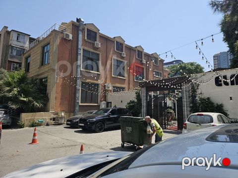 Nəsimi bazarının yaninda Azadliq prospektində icarəyə verilir — Bakı