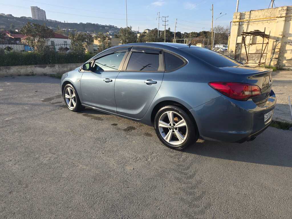 Opel Astra, 1.4 L, 2014 il, 161 000 km — Avtomobillər, Bakı (2)