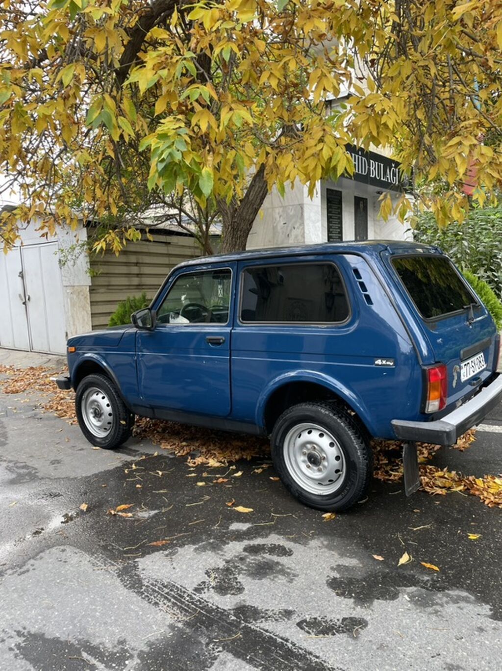 Lada Niva 4x4, mavi rəng, 3 qapılı SUV. Texniki xüsusiyyətlər və — Avto, Bakı (2)