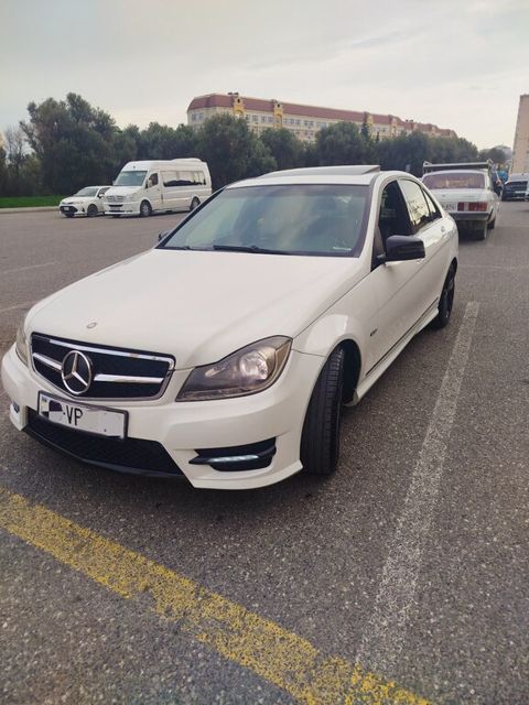 Mercedes C 250, 1.8 L, 2011 il, 245 000 km — Sumqayıt