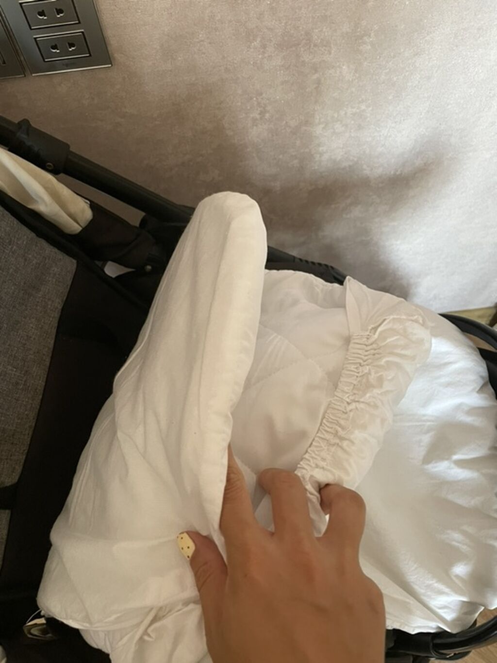 Uşaq arabası – dörd təkərli, hündür şassi və geniş beşik bölməsi — Mallar, Fatmayı (7)