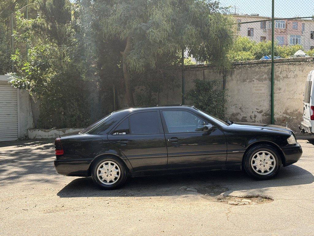 Mercedes C 180, 1.8 L, 1995 il, 240 545 km — Avtomobillər, Bakı (8)