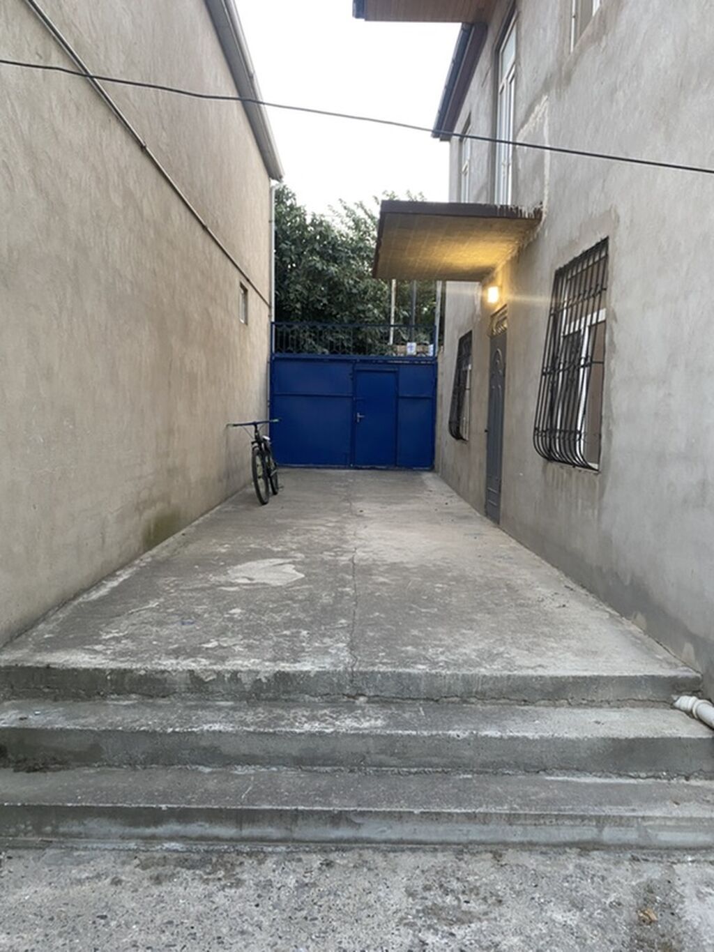 185 kv. m, 5 otaqlı, Kombi, Qaz, İşıq — Daşınmaz əmlak, Bakı (2)