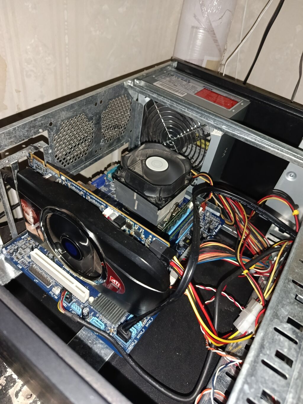 Salam işlək Kamputerdi 4GB DDR3 Ram 2 ədəd 2GB Ramdı opşi 4GB PC — Elektronika, Bakı (2)