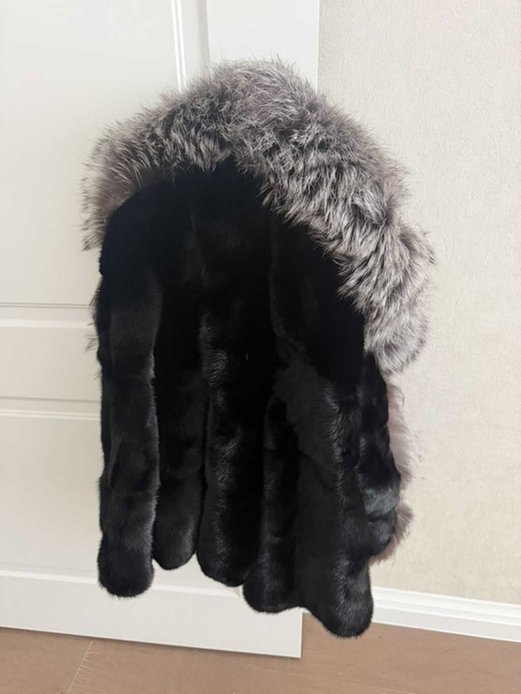 Manzari Luxury Furs qısa kürk - Brend: Manzari (Made in Greece) — Şəxsi əşyalar, Masazır (3)