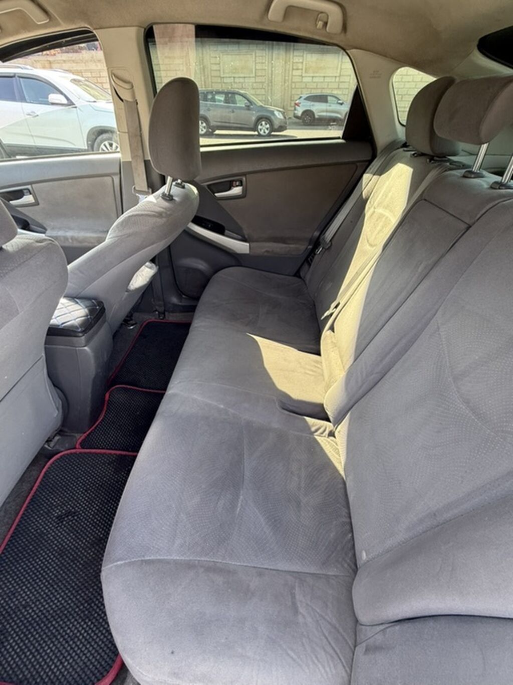 Toyota Prius – hibrid həcmli şəhər sedanı/hatchback Texniki — Avto, Bakı (10)