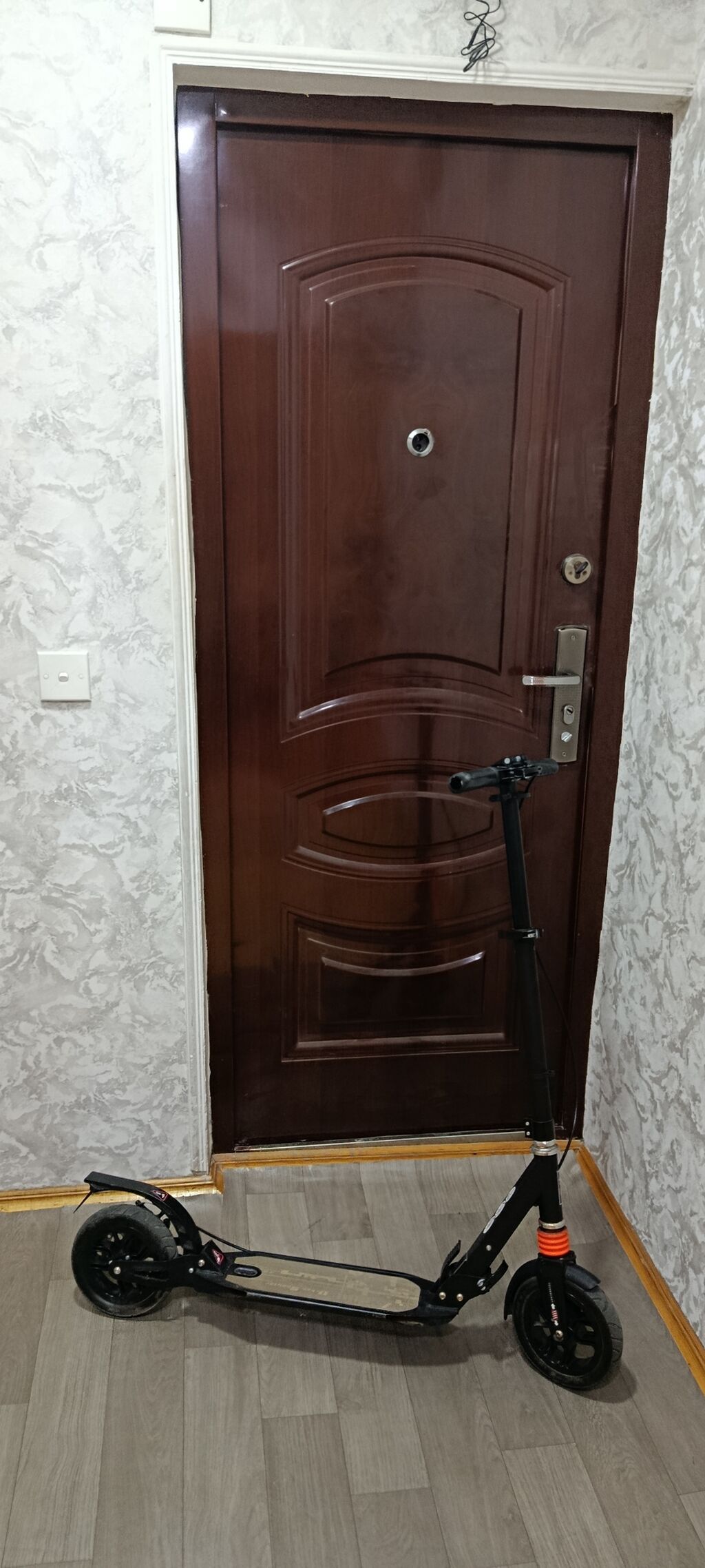 Şəhər scooteri – böyük təkərli, amortizatorlu(elektrikli deyil) — İdman və istirahət, Bakı (2)