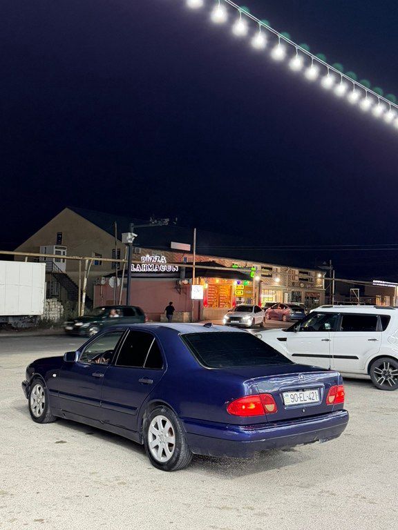 Mercedes E 230, 2.3 L, 1997 il, 360 000 km — Avtomobillər, Bakı (4)