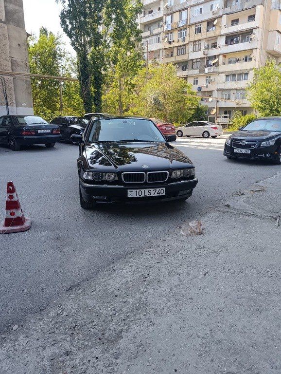 BMW 740, 3.9 L, 2000 il, 300 000 km — Avtomobillər, Bakı