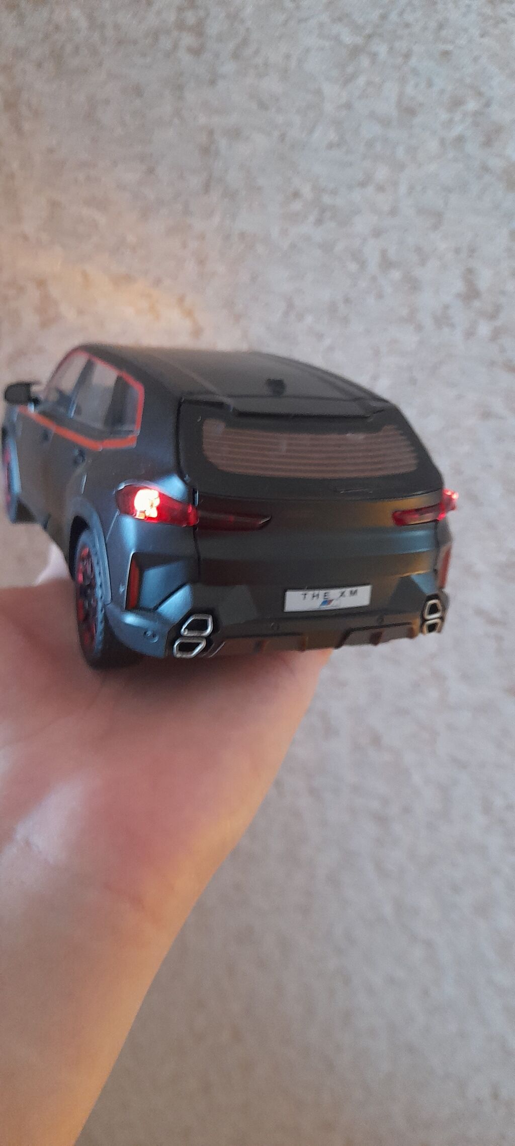 Bmw XM 1:24 Ölçü Label Model təzədir Hər yeri açılır səsləri işıqları — Mallar, Bakı (4)