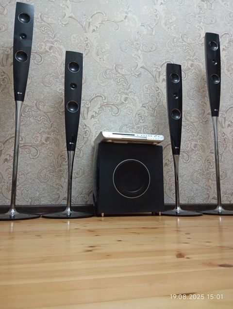 LG ev kinoteatrı akustik sistemi Qiymət sondur, müzakirə olunmur. Pult — Digah
