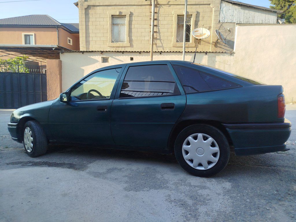 Opel Vectra, 1.8 L, 1995 il, 287 433 km — Avtomobillər, Bakı (4)