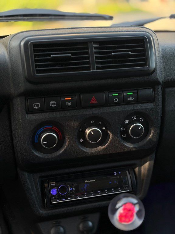 Lada (VAZ) Niva, 1.7 L, 2025 il, 15 800 km — Avtomobillər, Bakı (7)