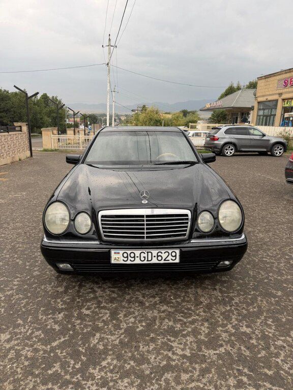 Mercedes E 240, 2.4 L, 1999 il, 286 324 km — Avtomobillər, Ağstafa