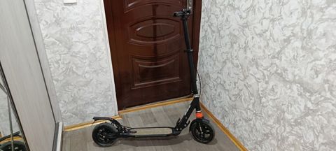 Şəhər scooteri – böyük təkərli, amortizatorlu(elektrikli deyil) — Bakı