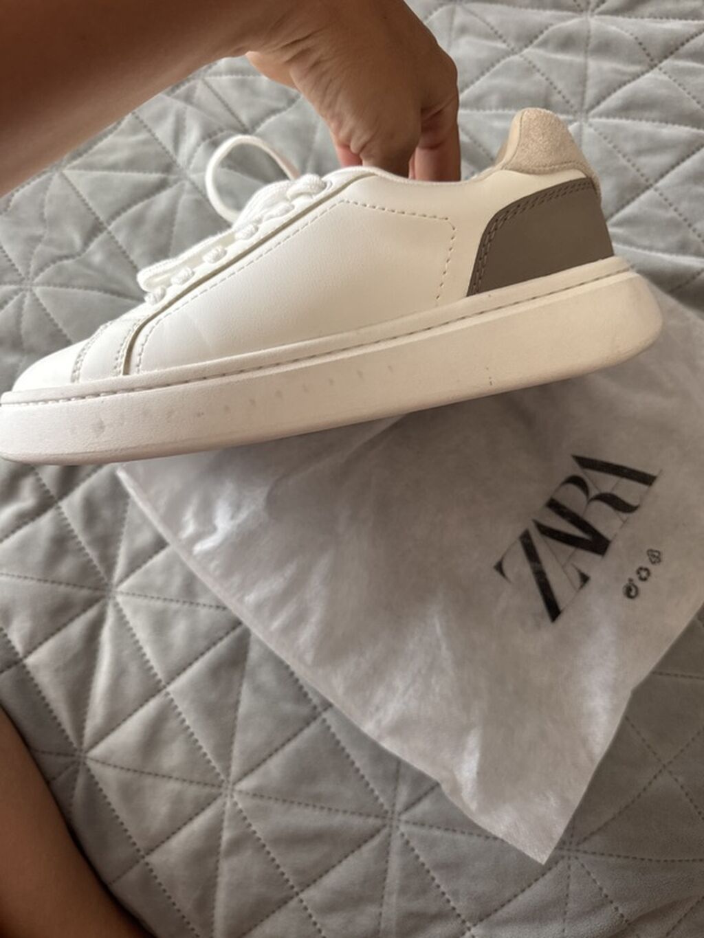 Zara, Ölçü: 36, rəng - Ağ, Yeni — Şəxsi əşyalar, Bakı (2)