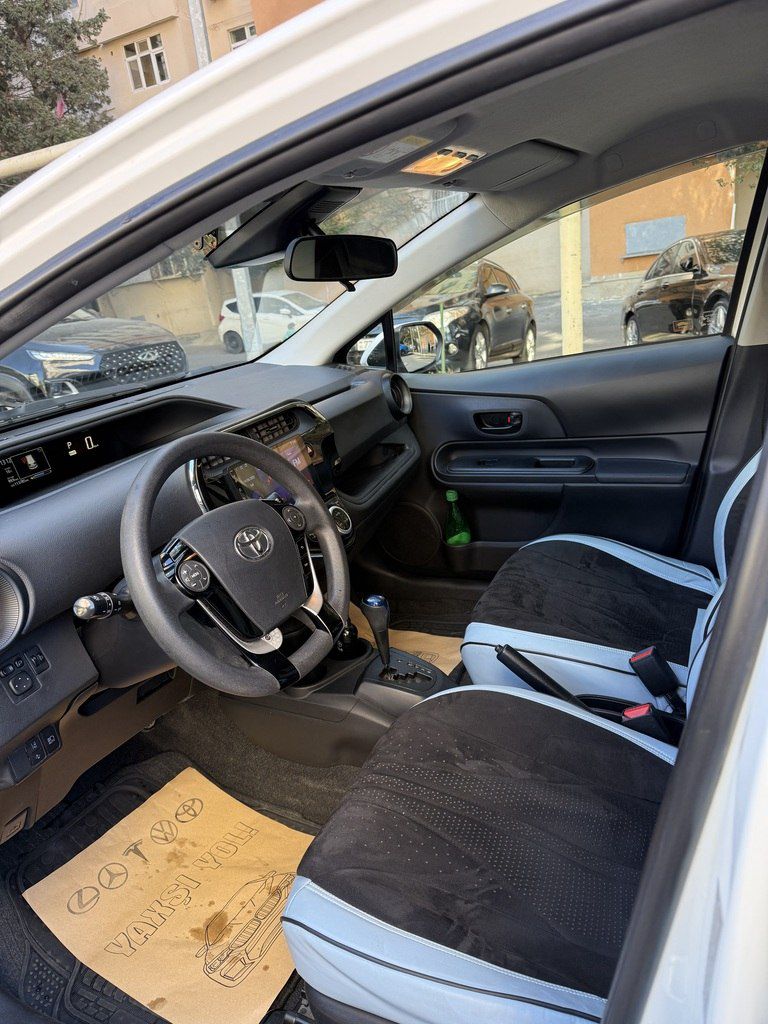Toyota Aqua, 1.5 L, 0.87 kWh, 2019 il, 140 000 km — Avtomobillər, Bakı (6)