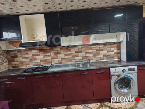 *280azn* Mətbəx mebeli satılır.Uzerinde qaz,moyka, paltaryuyan