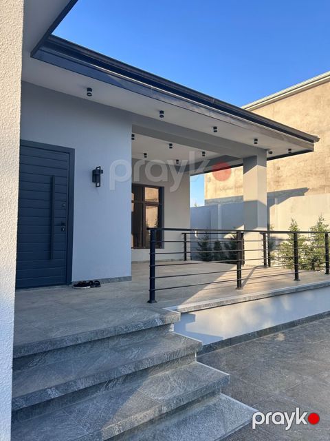 3 otaqlı, 120 kv. m, Yeni təmirli — Digah