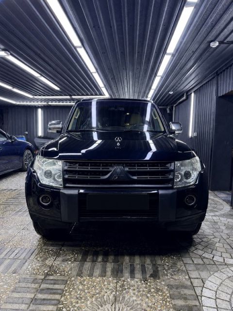 Mitsubishi Pajero, 3.5 L, 2011 il, 300 000 km — Bakı