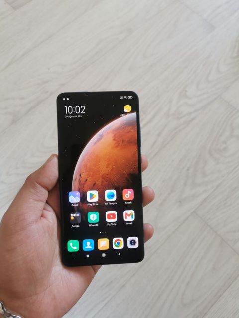 Xiaomi Mi 9T, rəng - Mavi, Qırıq — Bakı