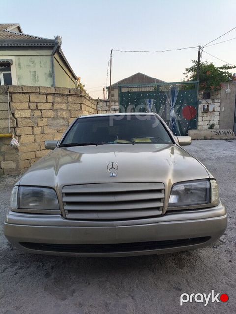 Mercedes C 220, 2.2 L, 1995 il, 420 000 km — Bakı