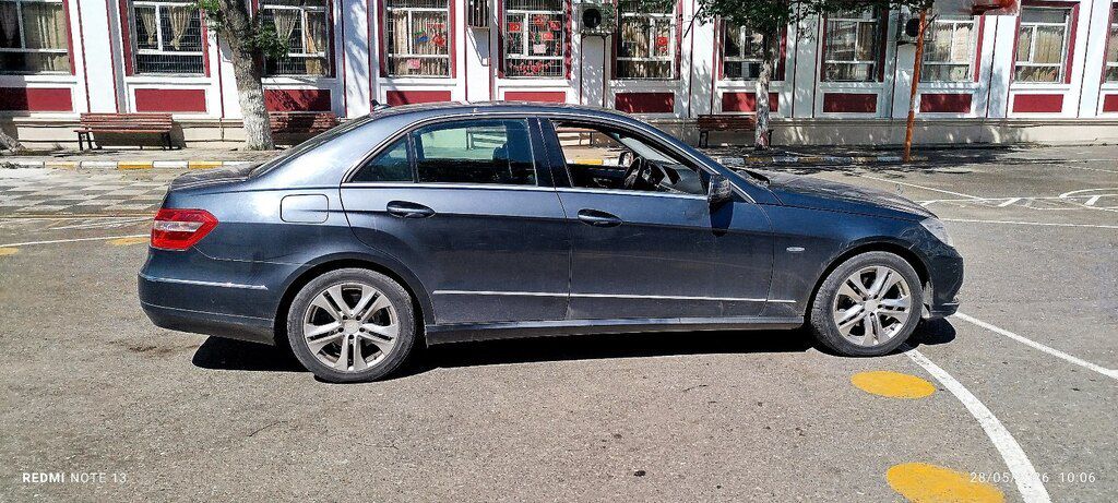 Mercedes E 220, 2.1 L, 2010 il, 250 000 km — Avtomobillər, Bakı (9)