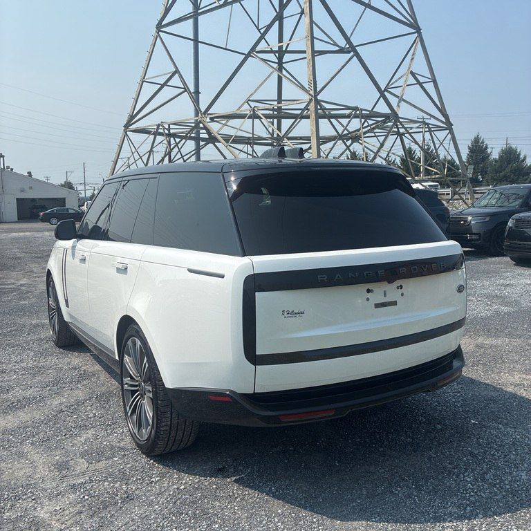 Land Rover Range Rover, 4.4 L, 2023 il, 83 686 km — Avtomobillər (7)