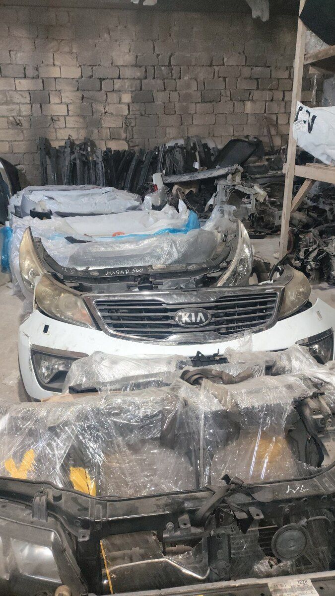 Kia Sportage 2011 radiator barmaqlığı — Ehtiyat hissələri və aksesuarlar, Bakı