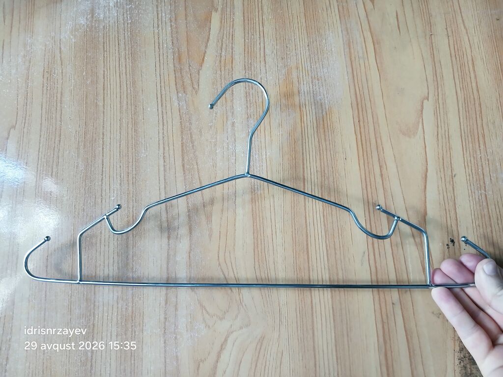 Metal asılqanlar (18 ədəd) – satılır 18 ədəd qalın və — Mallar, Bakı (2)