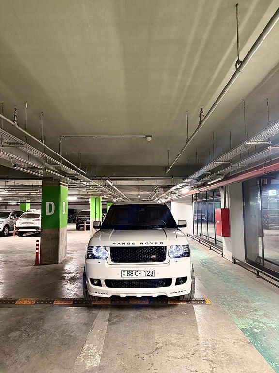 Land Rover Range Rover, 3.6 L, 2010 il, 200 000 km — Avtomobillər, Bakı