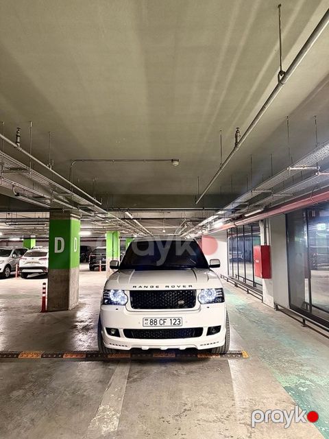 Land Rover Range Rover, 3.6 L, 2010 il, 200 000 km