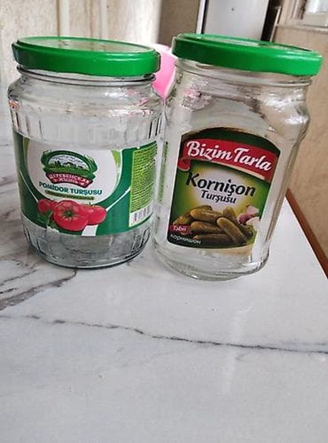 60 ədəd şəkildə gördüyünüz bankalardan var. 1 ədədi 20 qəpik. Ayna — Bakı