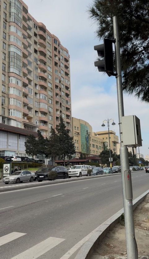 3 otaqlı, Yeni tikili, 120 kv. m — Bakı