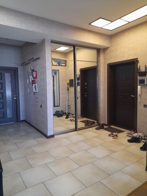 3-otaqlı yeni tikili, Yasamal r., 103 m² — Bakı