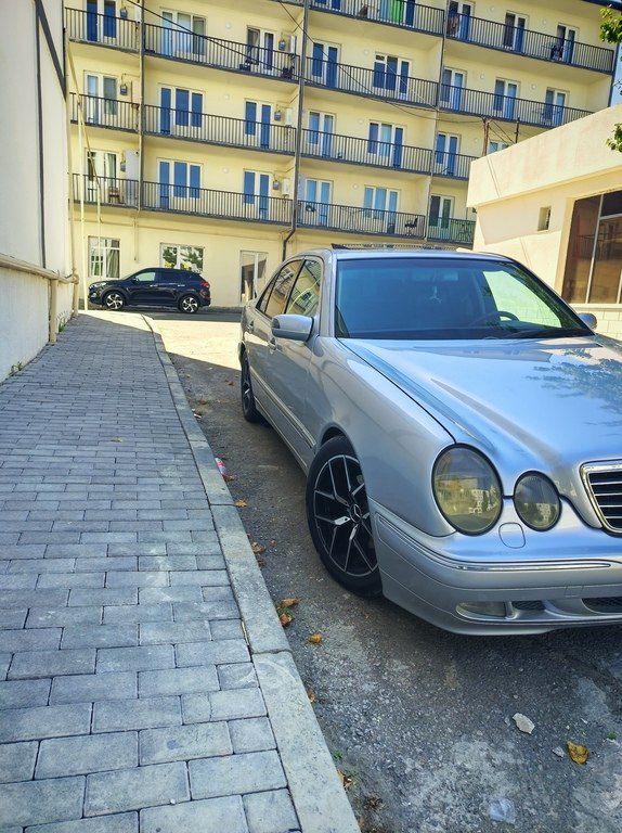Mercedes E 320, 3.2 L, 2001 il, 470 000 km — Avtomobillər, Xankəndi (3)