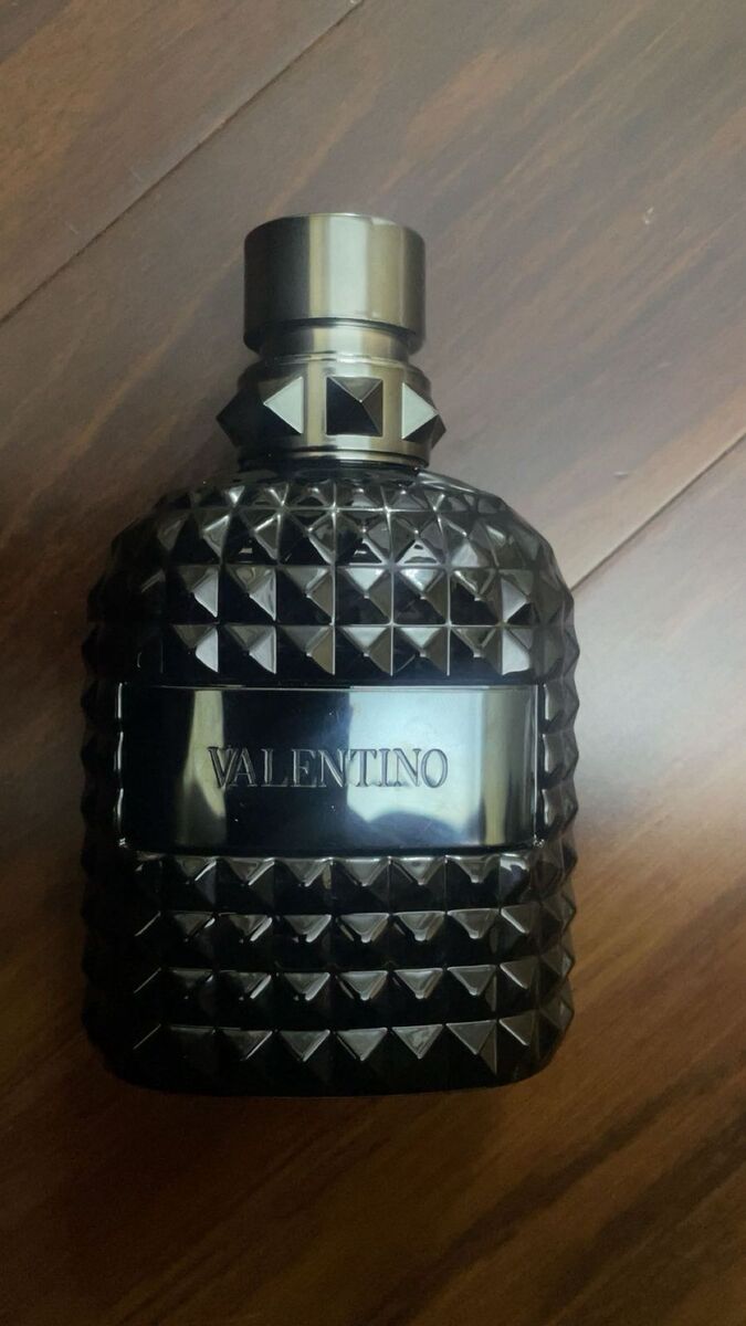 Ətr Valentino — Şəxsi əşyalar, Bakı (2)