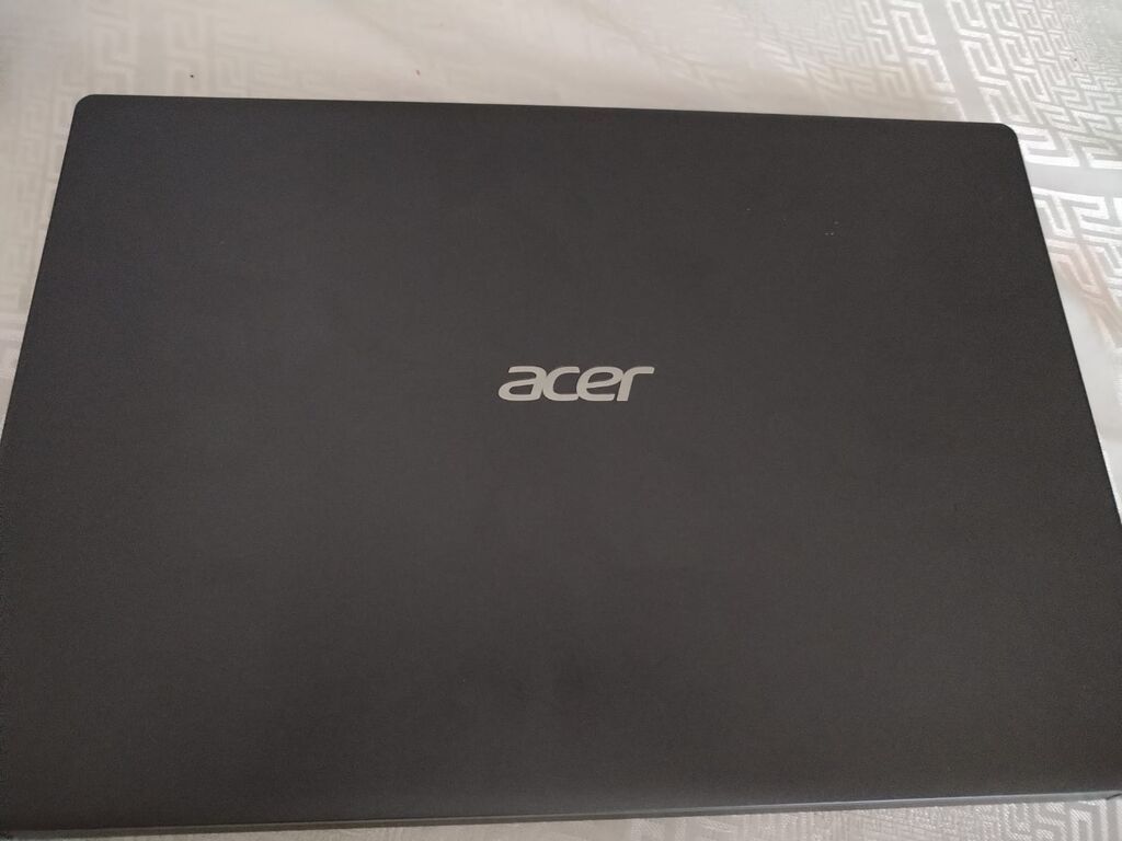 Acer Aspire 3 noutbuku - Ekran: 15.6" Full HD 1080p, dar çərçivə — Acer, Sumqayıt