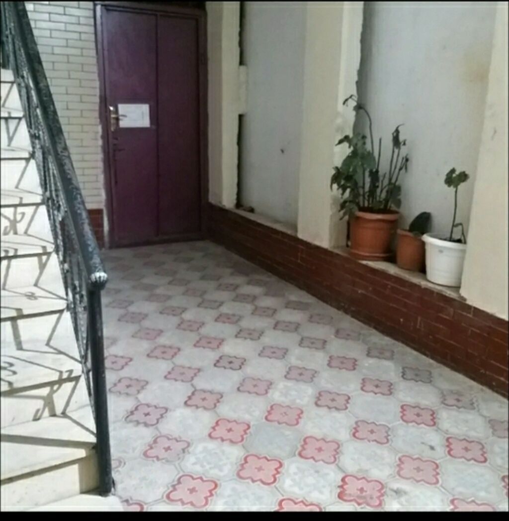 Kirayə verilir.4 xanım halhazırda yaşayır evdə.ə 3 otaqlı evi işləyən — Daşınmaz əmlak, Bakı (4)