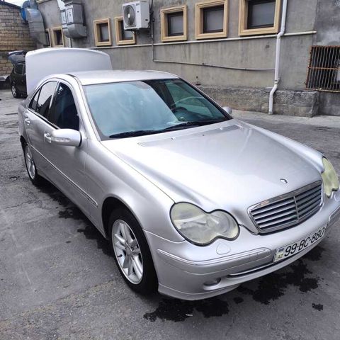 Mercedes C 200, 2.2 L, 2001 il, 111 000 km — Şəki