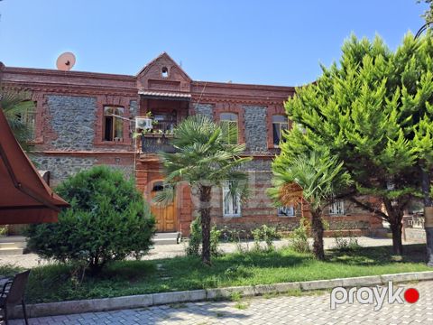 3-otaqlı mənzil, 28 May küç., 72 m²