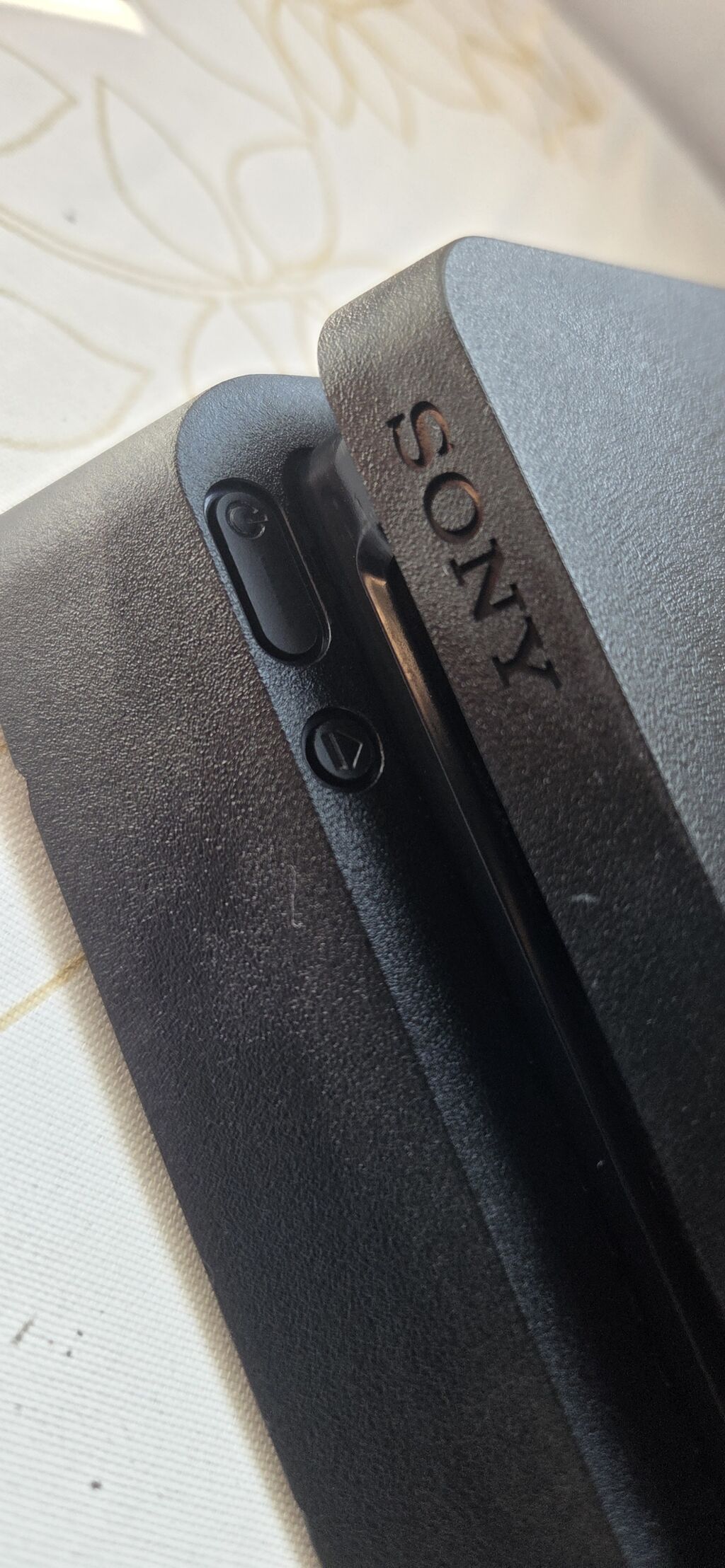 PlayStation 4 (PS4) Slim komplekt - Konsol: PS4 Slim, qara rəng — Elektronika, Bakı (9)
