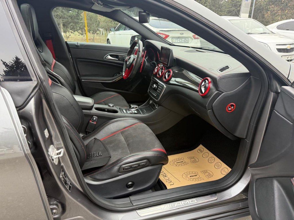 Mercedes CLA 45 AMG 4MATIC, 2.0 L, 2014 il, 207 000 km — Avtomobillər, Bakı (9)