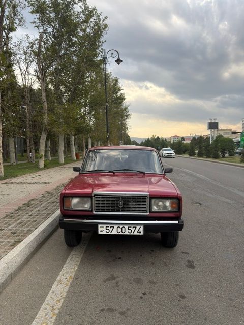 Lada (VAZ) 2107, 1.7 L, 2010 il, 180 000 km — Şəmkir