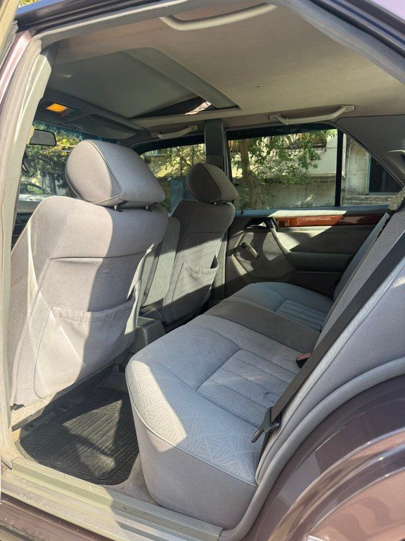 Mercedes 220 E, 2.2 L, 1993 il, 210 756 km — Avtomobillər, Bakı (8)