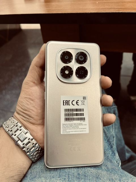 Xiaomi 15 Pro, 256 GB, rəng - Boz — Bakı