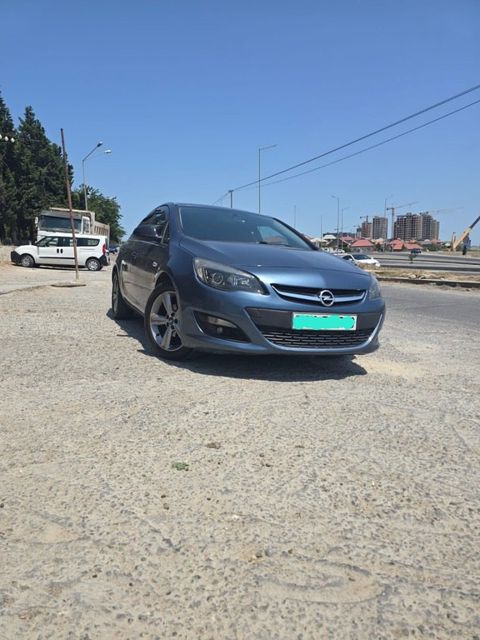 Opel Astra, 1.4 L, 2014 il, 161 000 km — Bakı