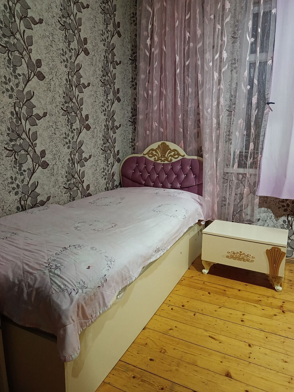 Uşaq/yeniyetmə otağı üçün klassik üslubda mebel dəsti Tərkibi — Mebel, Digah (3)