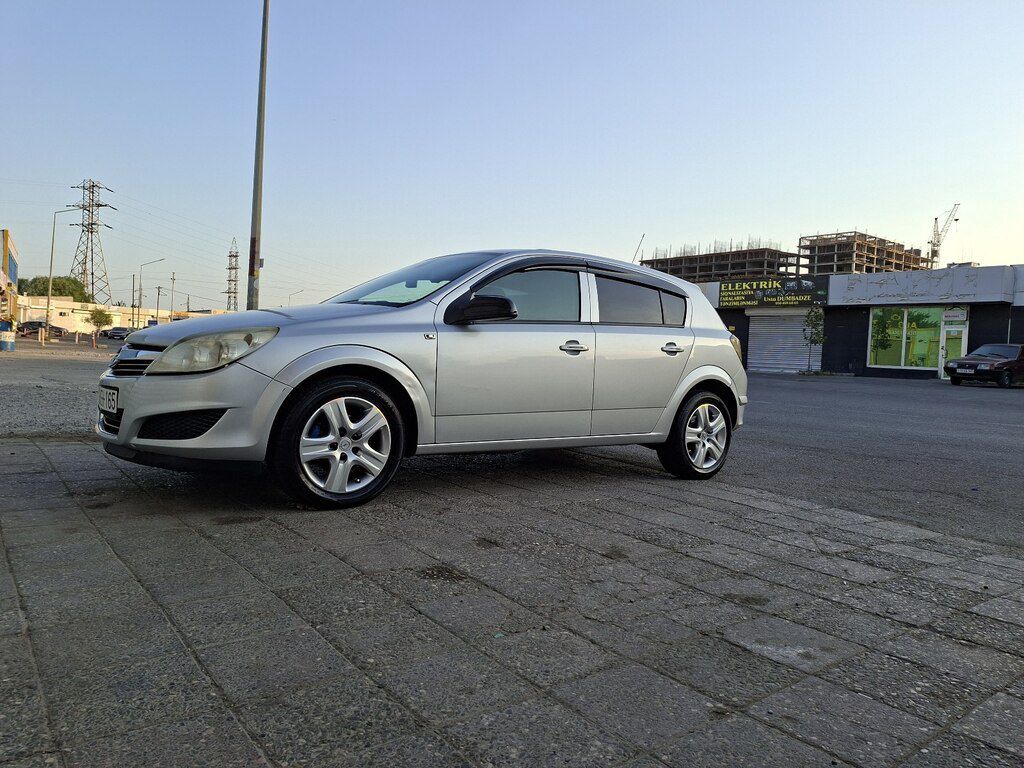 Opel Astra, 1.4 L, 2009 il, 246 000 km — Avtomobillər, Sumqayıt (12)