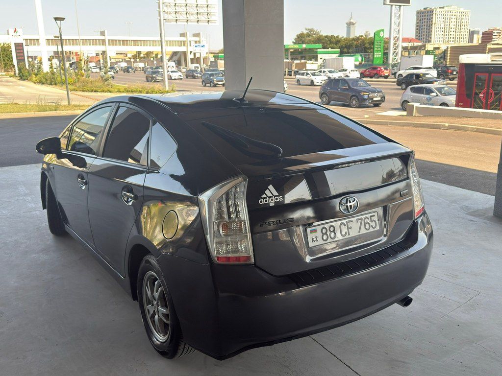 Toyota Prius, 1.8 L, 1.3 kWh, 2010 il, 256 451 km — Avtomobillər, Bakı (8)